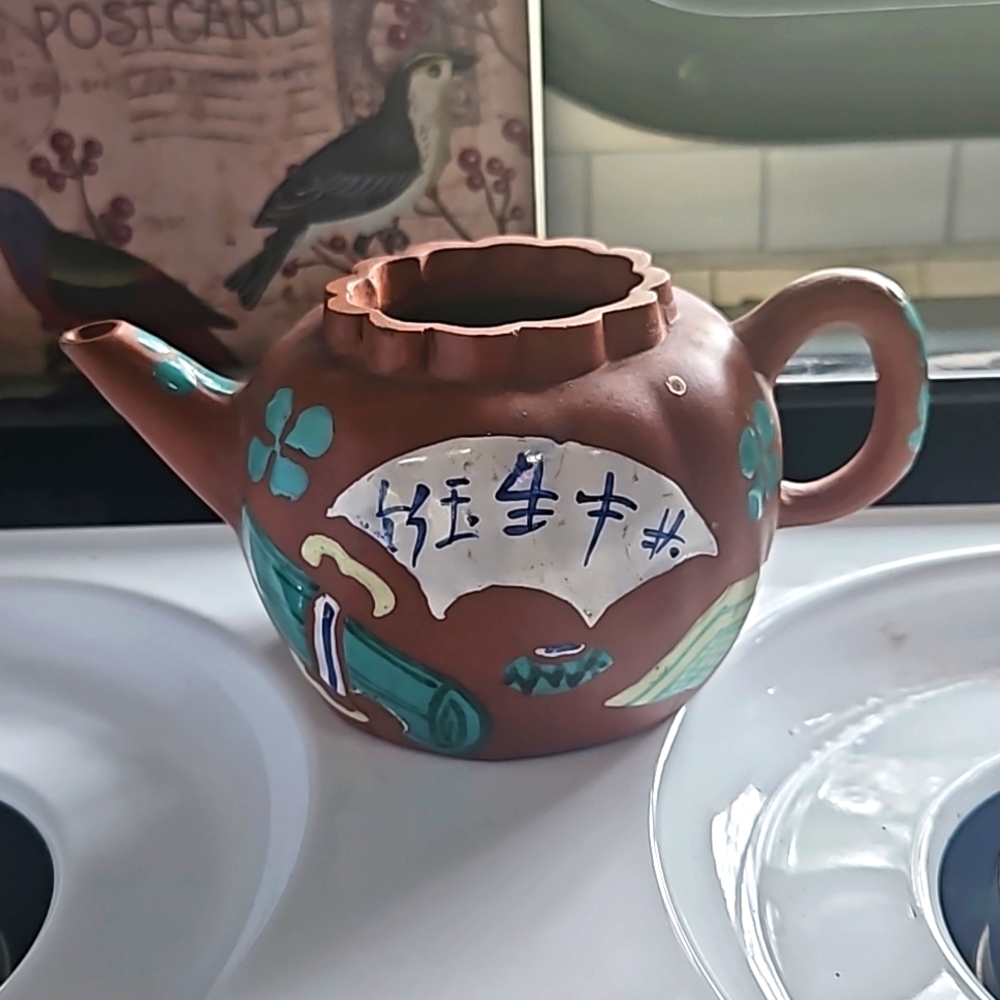 Antique Chinese Yixing Hand Painted ceramic teapot in great condition